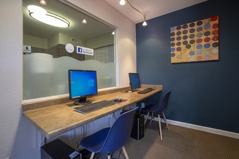 Business center at Villas de la Terraza Apartments in Albuquerque NM October 2020